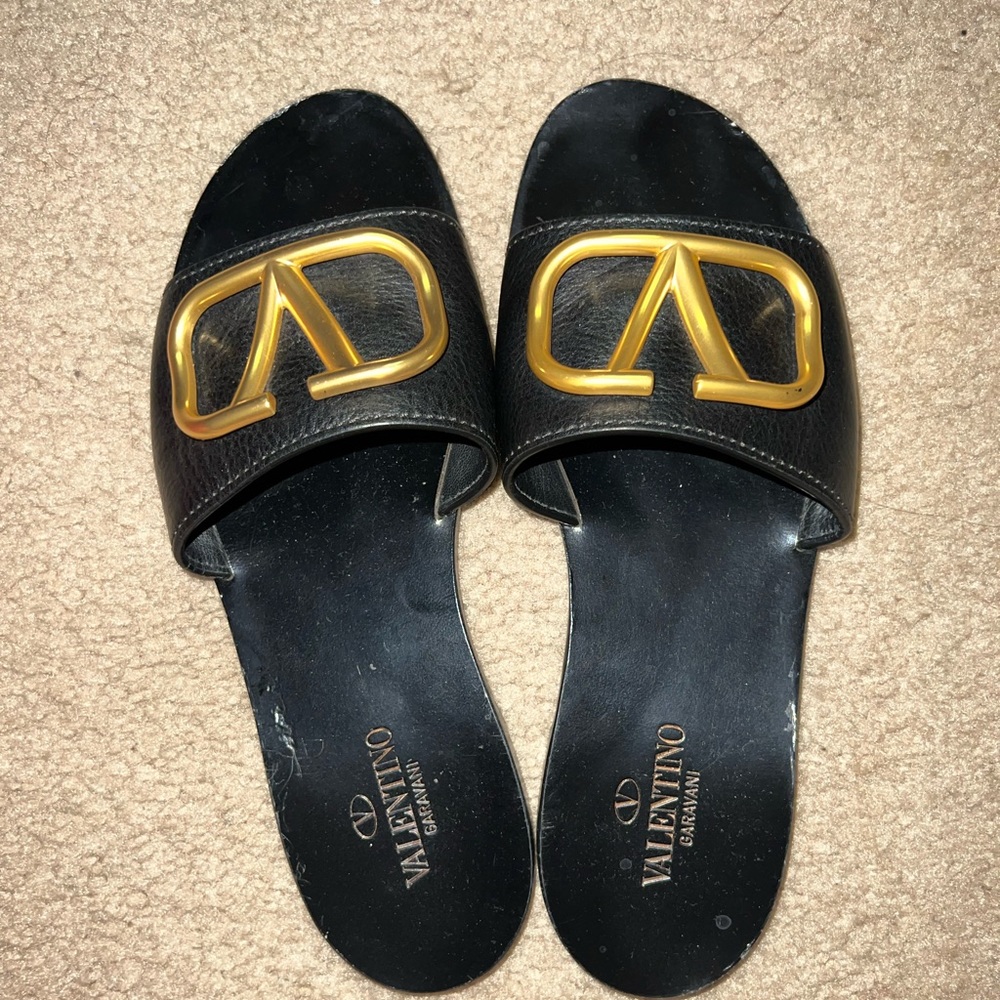 Used Valentino Sandals